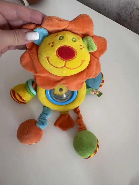 Лот игрушек до года