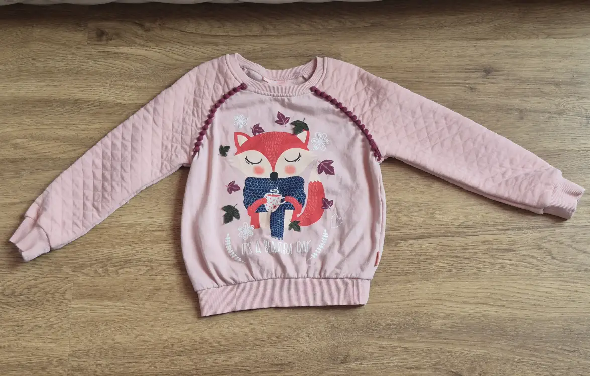 Лот для девочки на рост 104