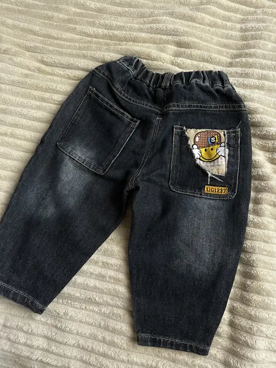 Детские джинсы