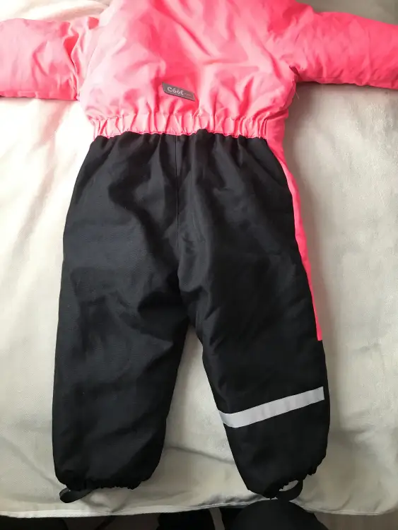 Комбинезон зимний для девочки