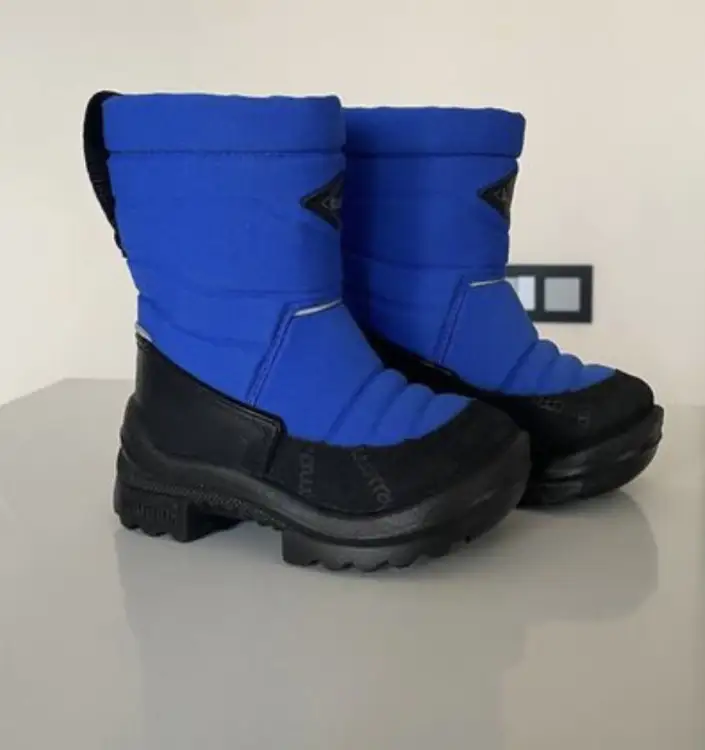 Зимние сапожки KUOMA( Финляндия), стелька 15 см. Новые!
