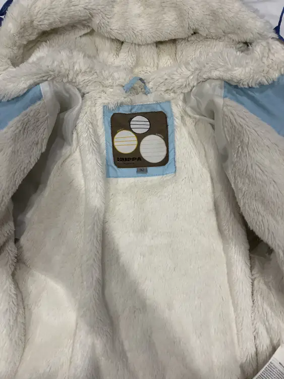 Куртка huppa. 92. Тёплая.водонепроницаемая и защита от ветра.