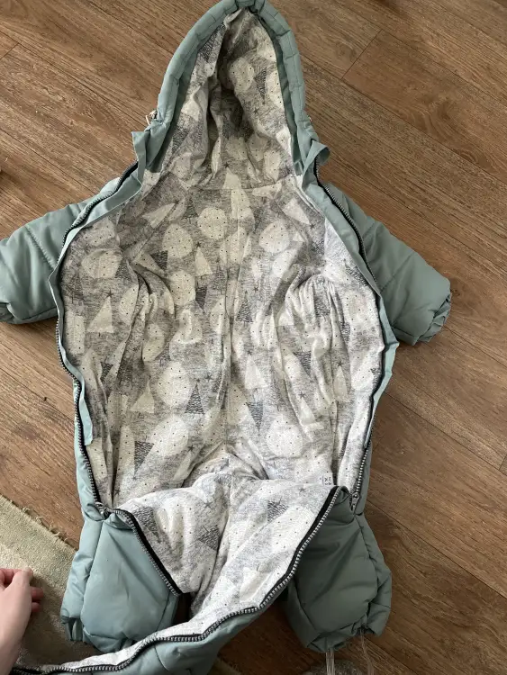 Теплый зимний комбинезон размер 74-80