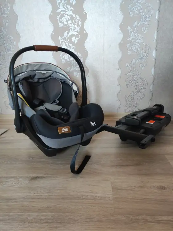 Автокресло Joie i-Level i-Size + база Isofix