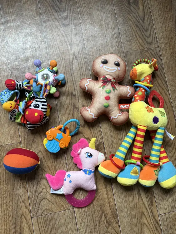 Игрушки до года