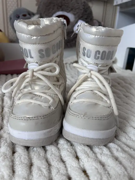 Дутики зимние для девочки