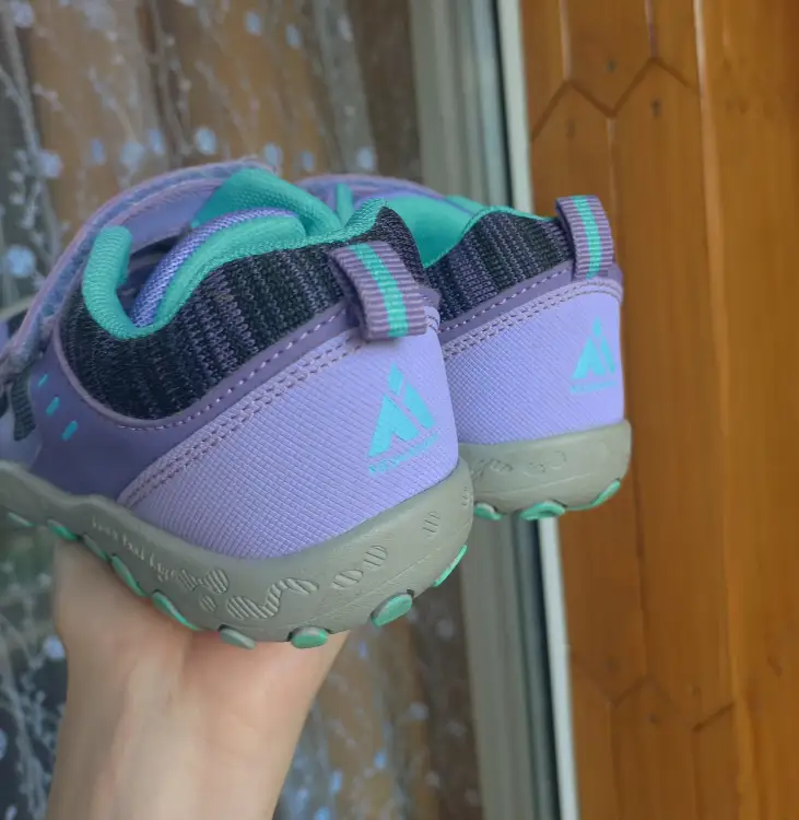 Кроссовки, кеды, спортивная обувь