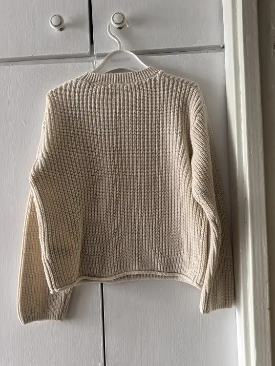 Свитер кофта вязаная