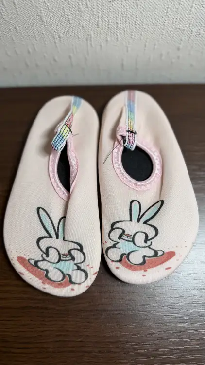 Новые аквашузы 24 размер