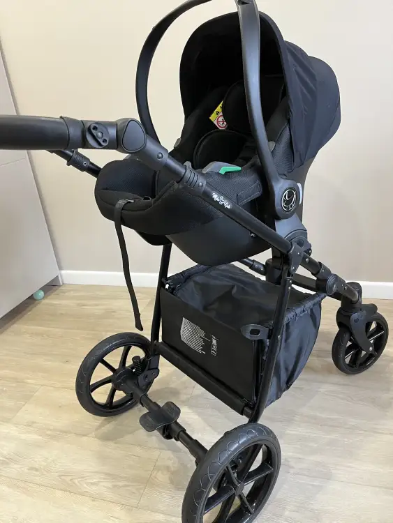 Коляска 2в1+автолюлька (milu kids)