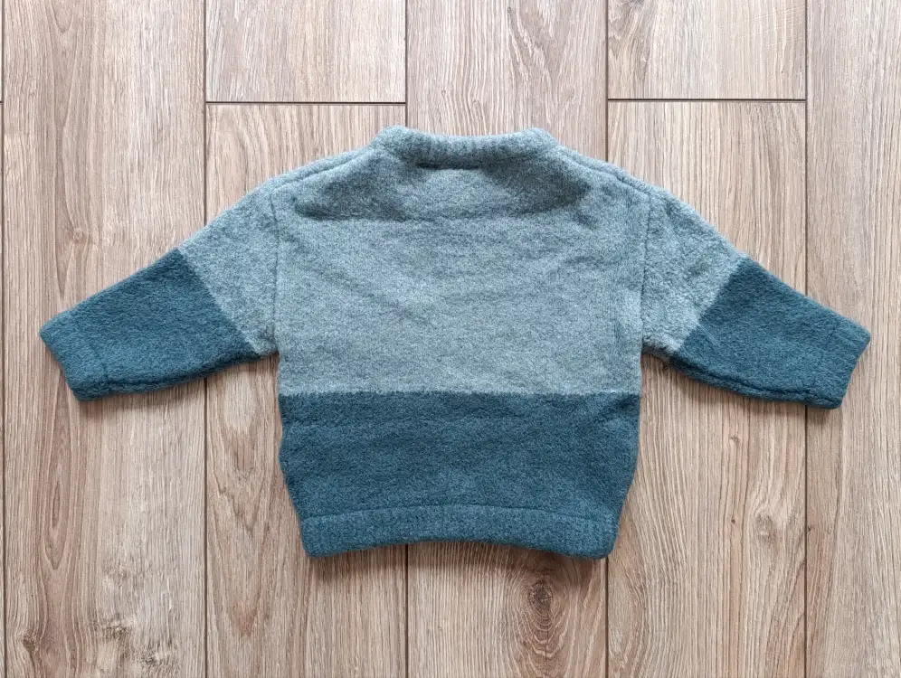 Теплый свитер Zara на 6-9 мес