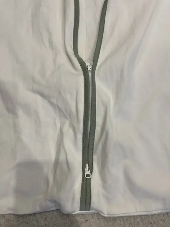 Спальный мешок.