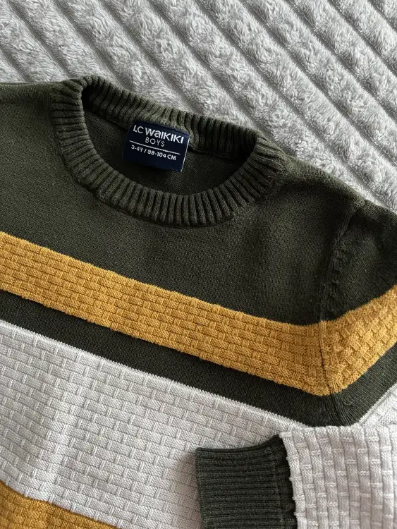 Лот тёплых кофточек на 3-4 года (98-104 см)