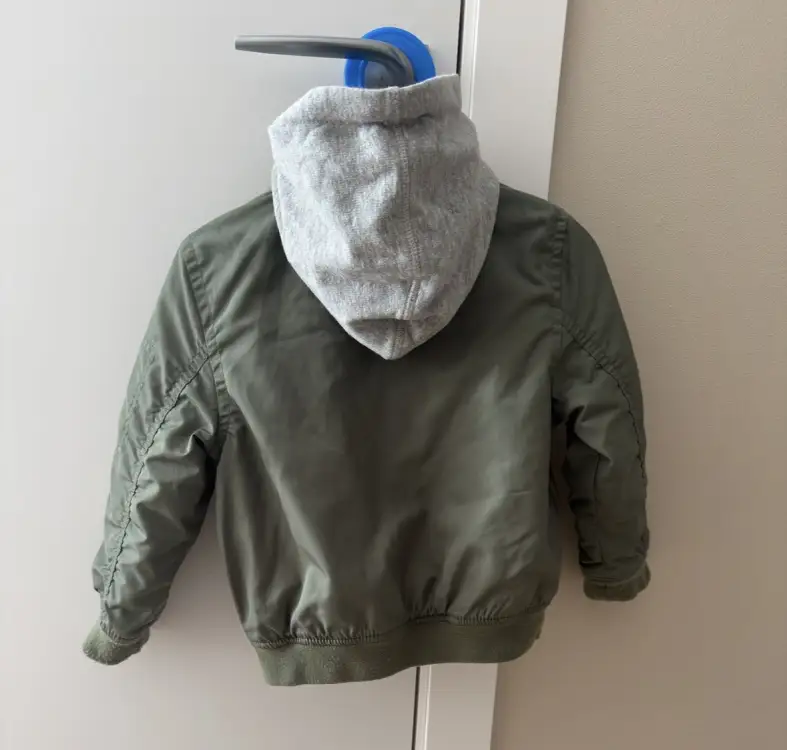 Бомбер H&M 98-104 см