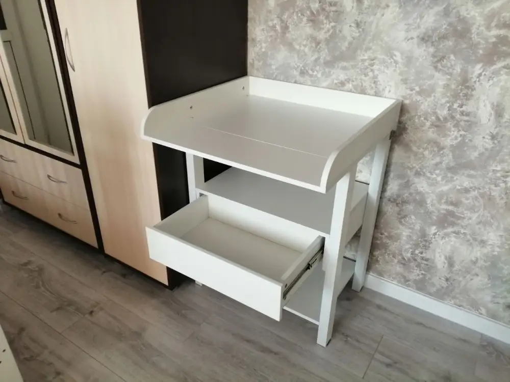 Пеленальный комод стол