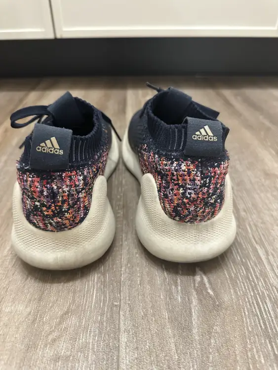 Кроссовки Adidas оригинал