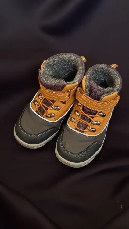 Ботинки демисезонные 26размер