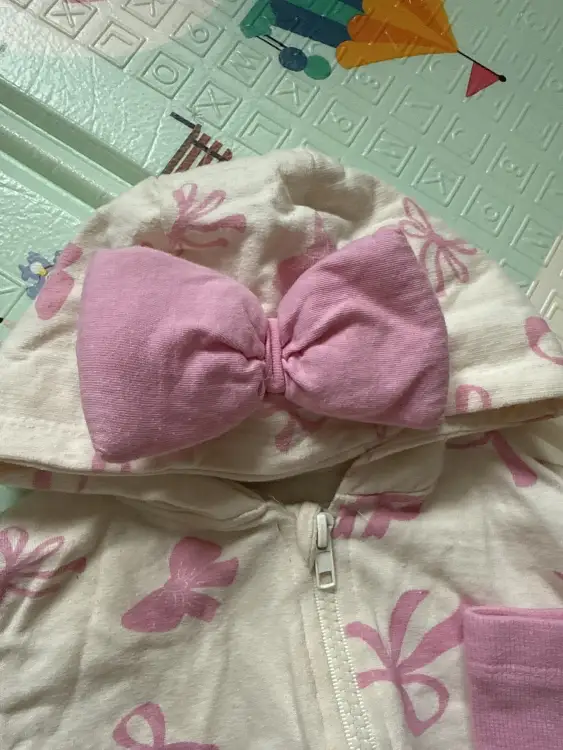 Костюмчик на девочку 62