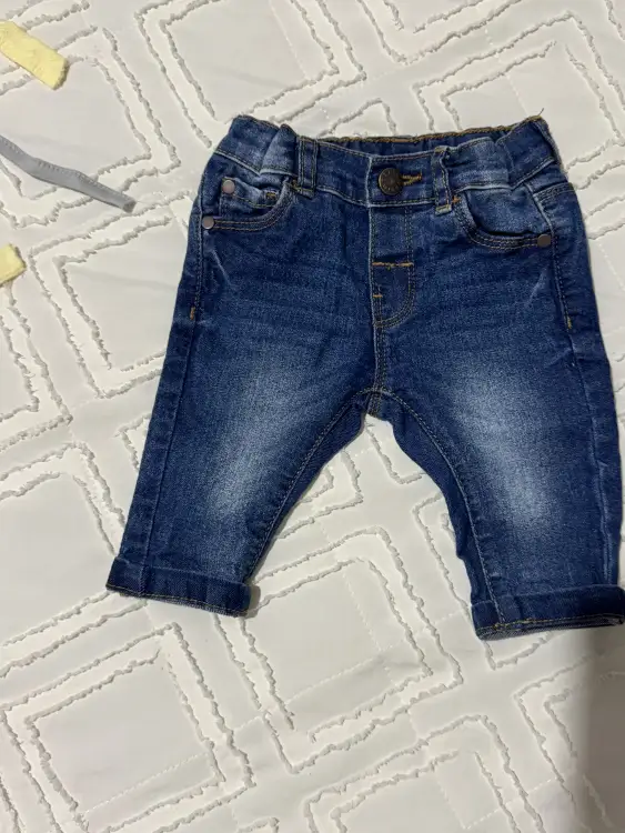 Джинсы детские