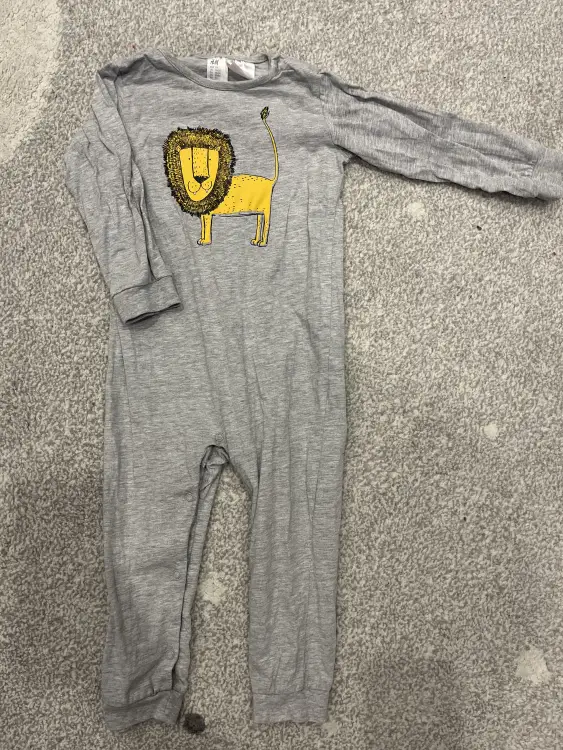 Комбинезон. Пижама. Поддева.