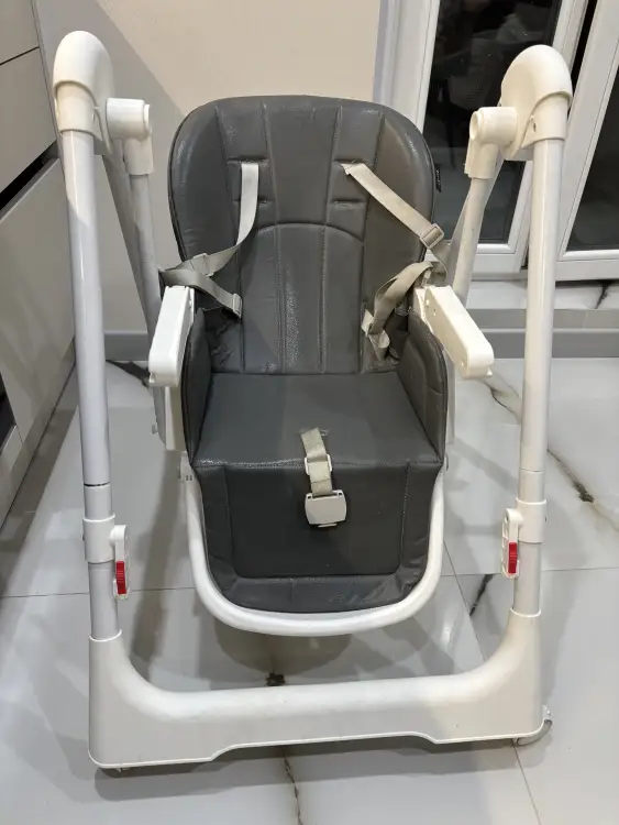 Стульчик для кормления 3в1.