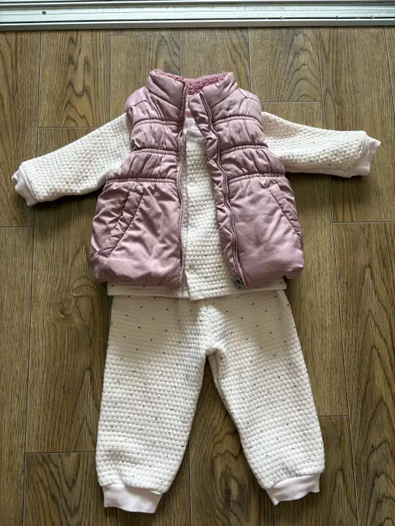 Костюм с жилеткой