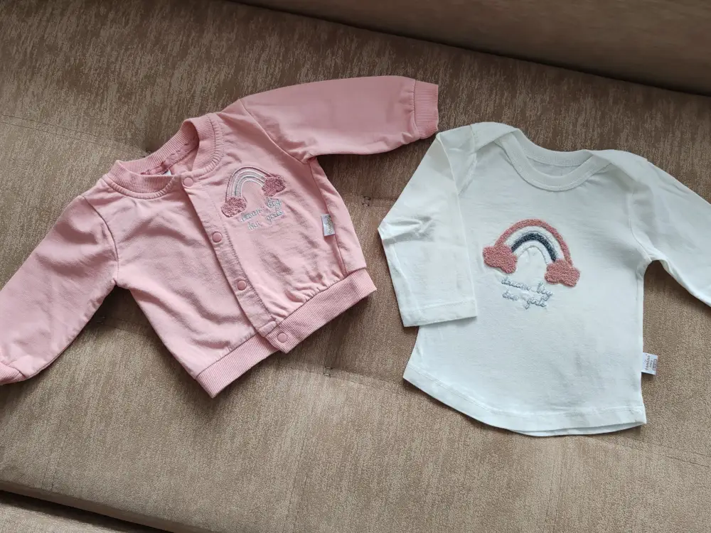 Костюмчики на 6-12 месяцев