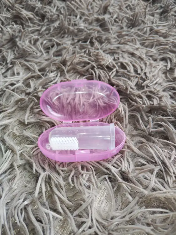 Детская зубная щётка силиконовая