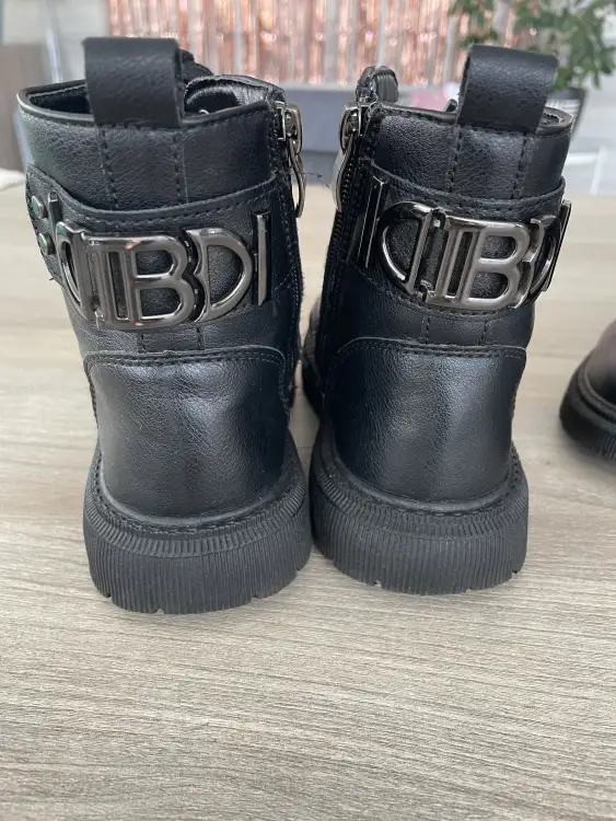 Ботинки осенние