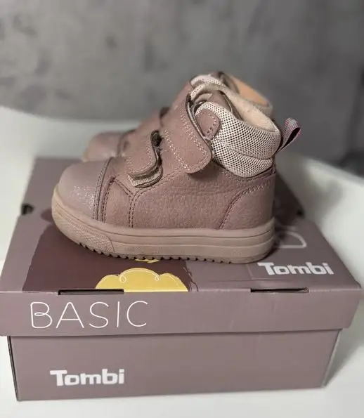 Ботинки для девочки