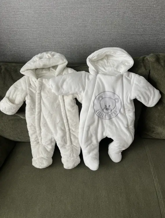 Комбинезоны для новорожденных