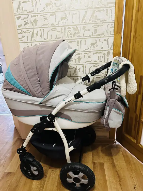 Коляска в хорошем состоянии