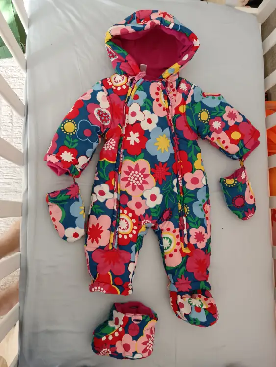 Демисезонный комбинезон 68р