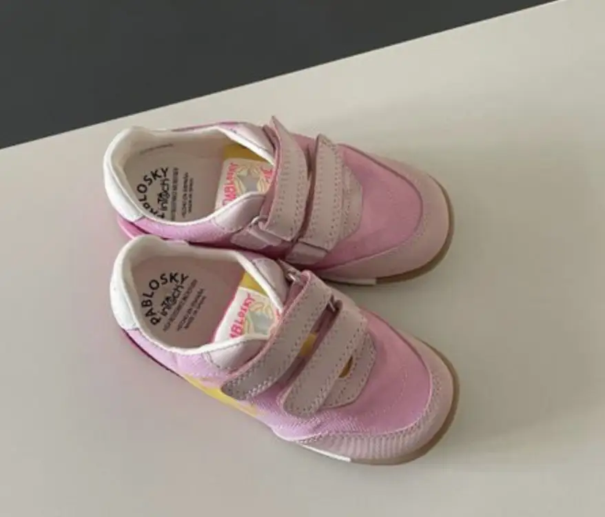 Новая пара кроссовок испанского бренда Pablosky