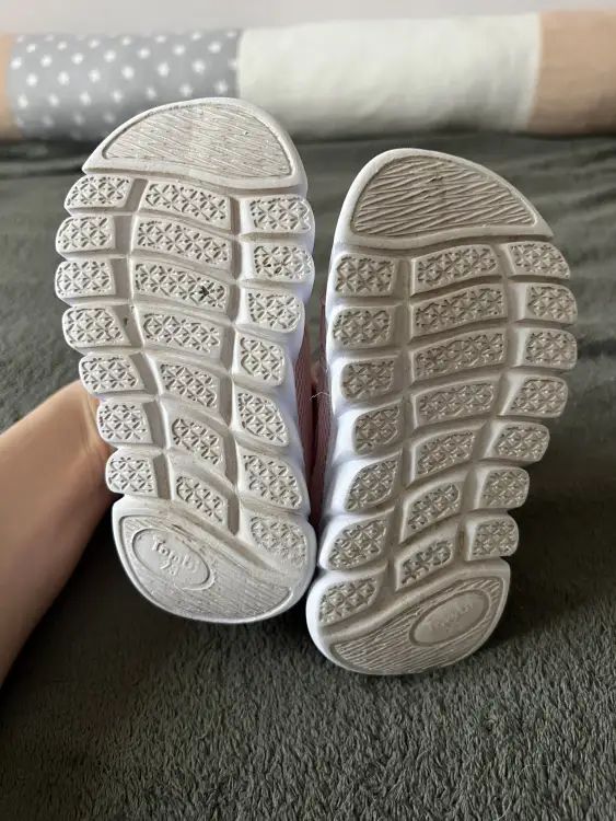 Кроссовки летние сетка