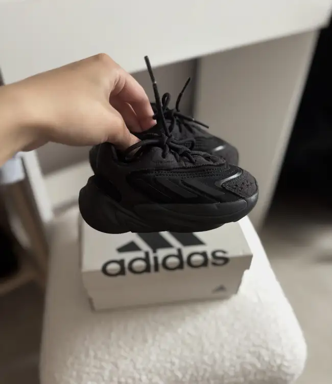 Кроссовки Adidas оригинал