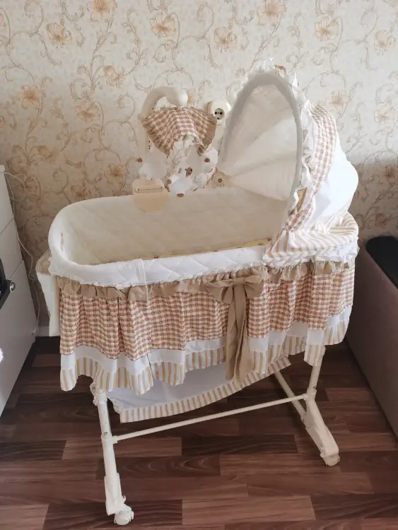 Кроватка-люлька