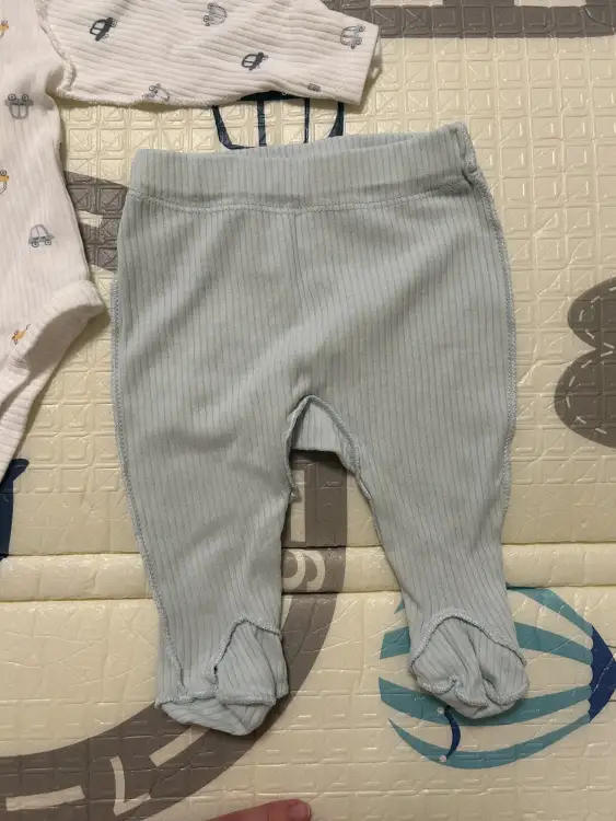 Боди + ползунки 56 размер