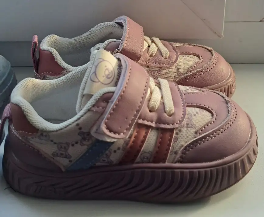 Ботинки и кроссовки для девочки