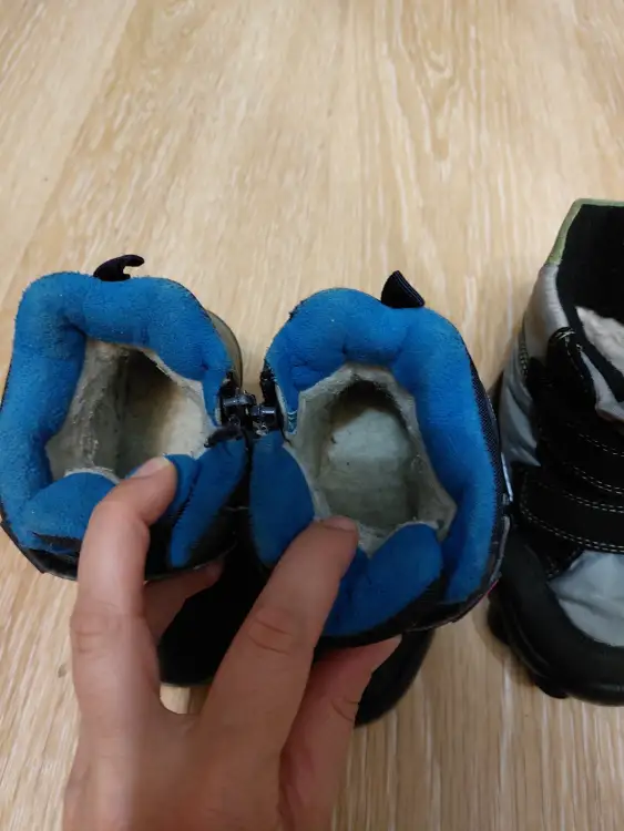 Боты зимние р24,стелька 15,5см