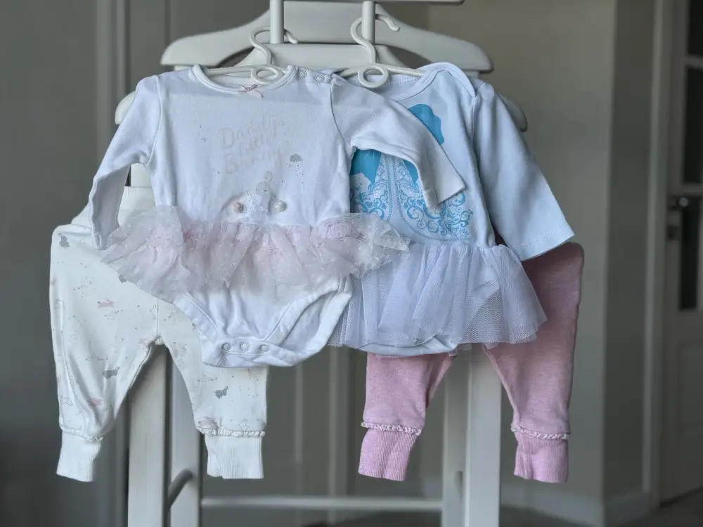 Боди и штаны Mothercare на 1-3 месяца
