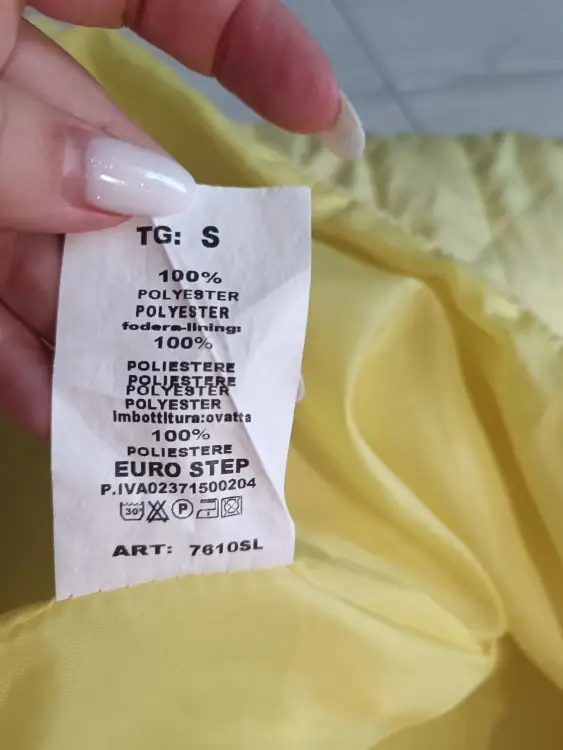 Куртка на рост 128-134