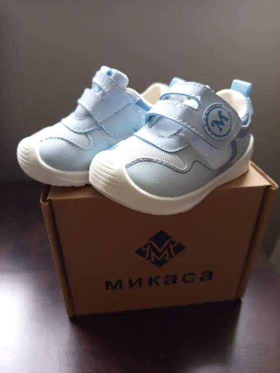 Кросовки для малыша. В идеальном состоянии.