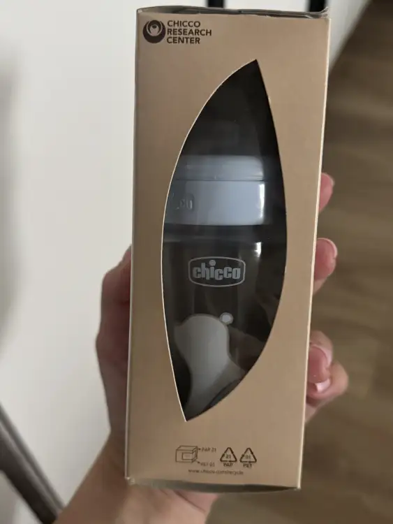 Бутылочка Chicco 0+