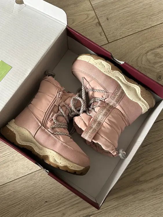 Сапожки зимние для девочки