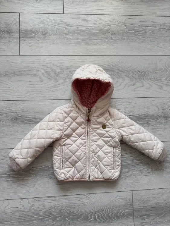 Двусторонняя куртка на весну рост 92