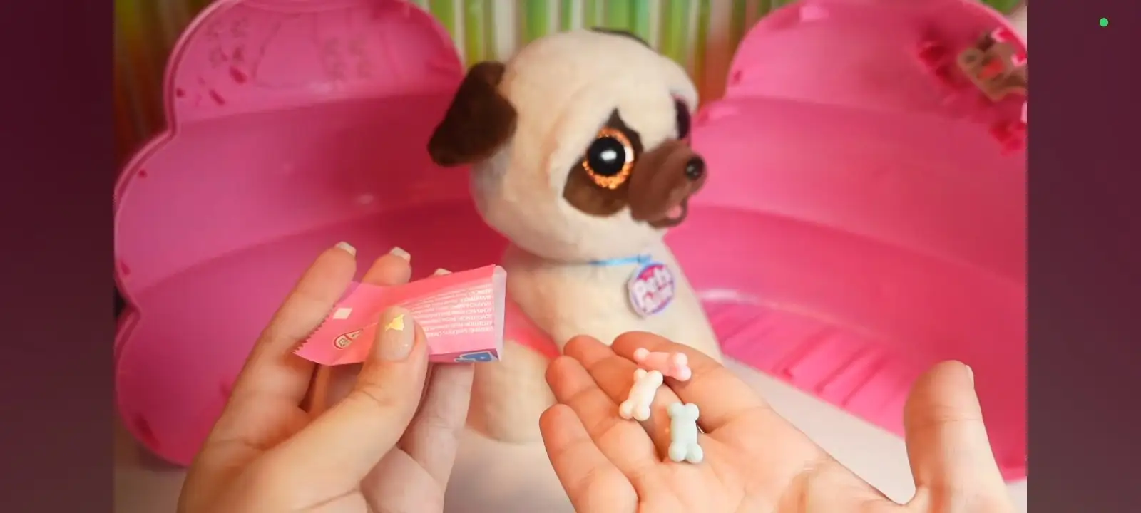 Мопс щенок какает интерактивный