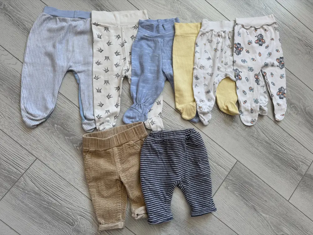 Лот одежды для малыша на рост 56-62