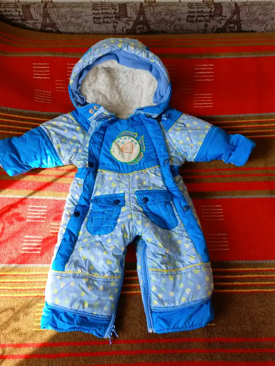 Зимний комбинезон до года