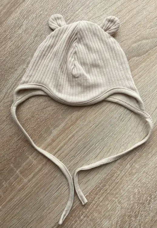 2 шапочки для малыша